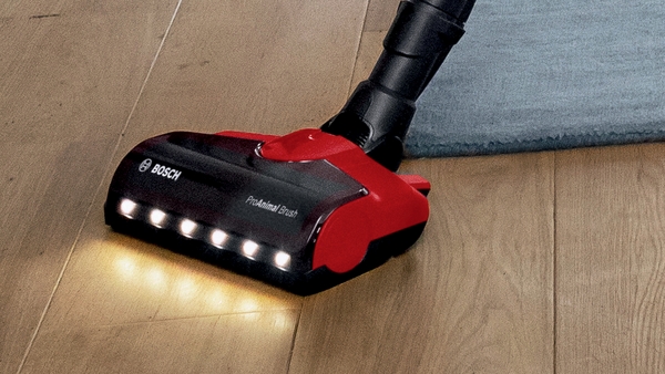 Picture of Bosch BCS71PETGB, Rechargeable vacuum cleaner Tornado red - Discontinued