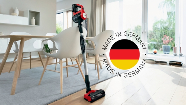 Picture of Bosch BCS71PETGB, Rechargeable vacuum cleaner Tornado red - Discontinued