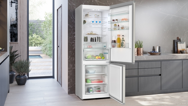 Picture of Siemens KG49NXIDF Freestanding Fridge Freezer in Brushed Steel anti-fingerprint