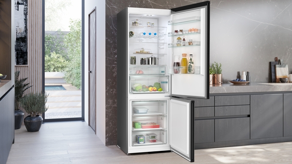 Picture of Siemens KG49NXXDF Freestanding Fridge Freezer in Black inox-antifingerprint