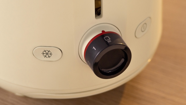 Picture of Bosch TAT2M127GB, Compact toaster Cream