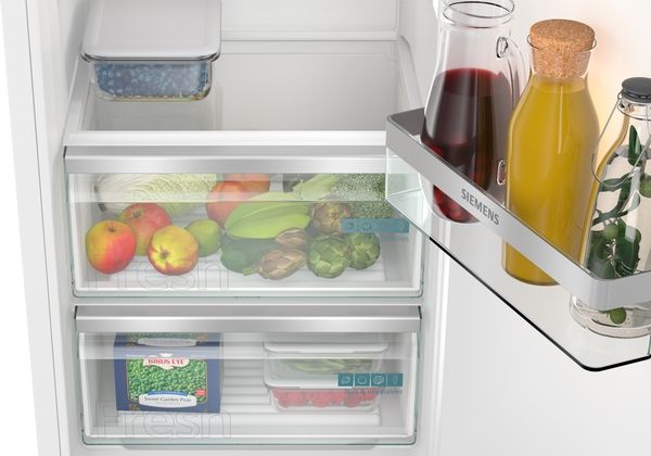 Picture of Siemens KI82LVFE0 Built-In Fridge With Freezer Section 