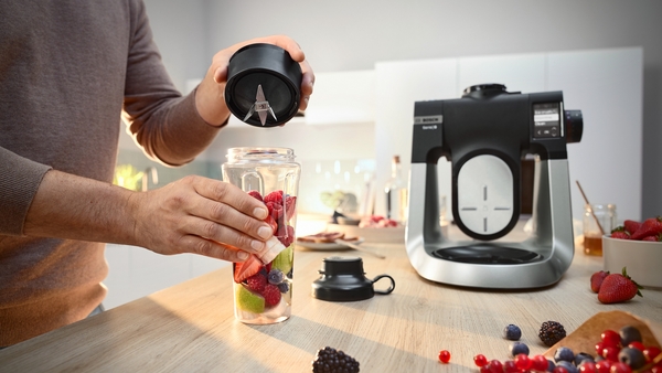 Picture of Bosch MMZBTK1B, to go bottle Transparent