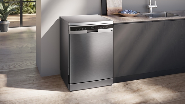 Picture of Siemens SN23EI03ME Full Size Freestanding Dishwasher in Brushed Steel with Anti-Fingerprint