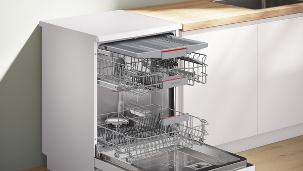 Picture of Bosch SMS6ZCW10G Full Size Freestanding Dishwasher in White