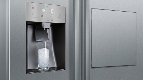 Picture of Siemens KA93GAIDP iQ500 American Style Side by Side Freestanding Fridge Freezer in Brushed Steel Anti-fingerprint