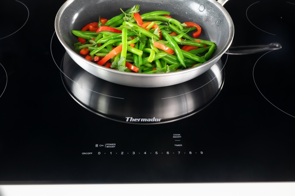 Model: CIT365BB | Thermador Heritage®, Induction Cooktop, 36'', Without Frame