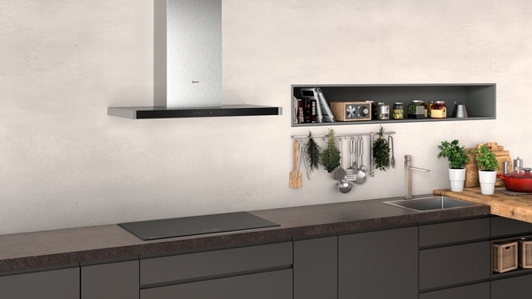 Picture of Neff D95BMP5N0B Wall-Mounted Cooker Hood in Stainless Steel