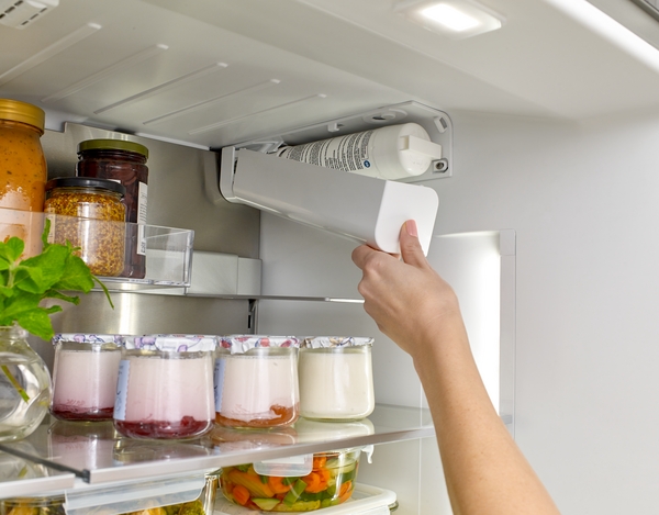 Model: B36CT80SNS | Bosch 800 Series, French Door Bottom Mount Refrigerator, 36'', Stainless steel (with anti-fingerprint)