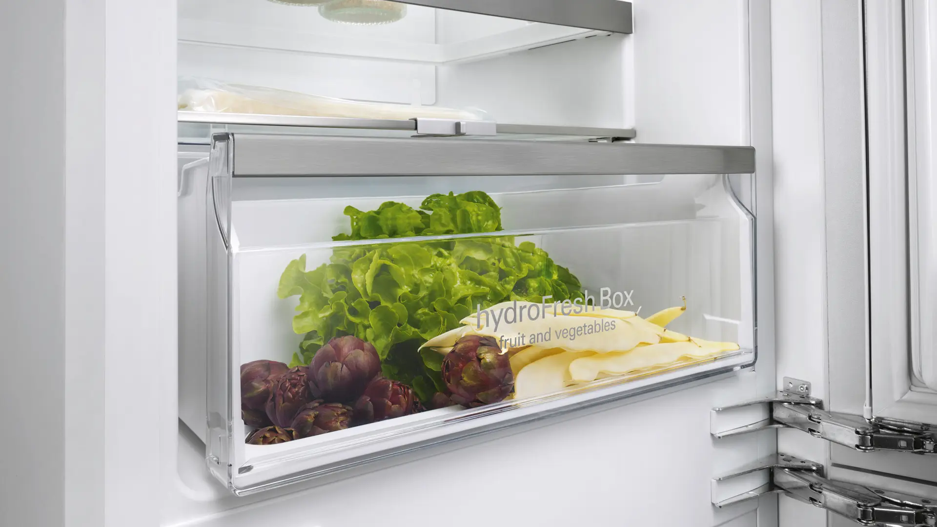 KI85NAF30 built-in fridge-freezer with freezer at bottom | SIEMENS IN